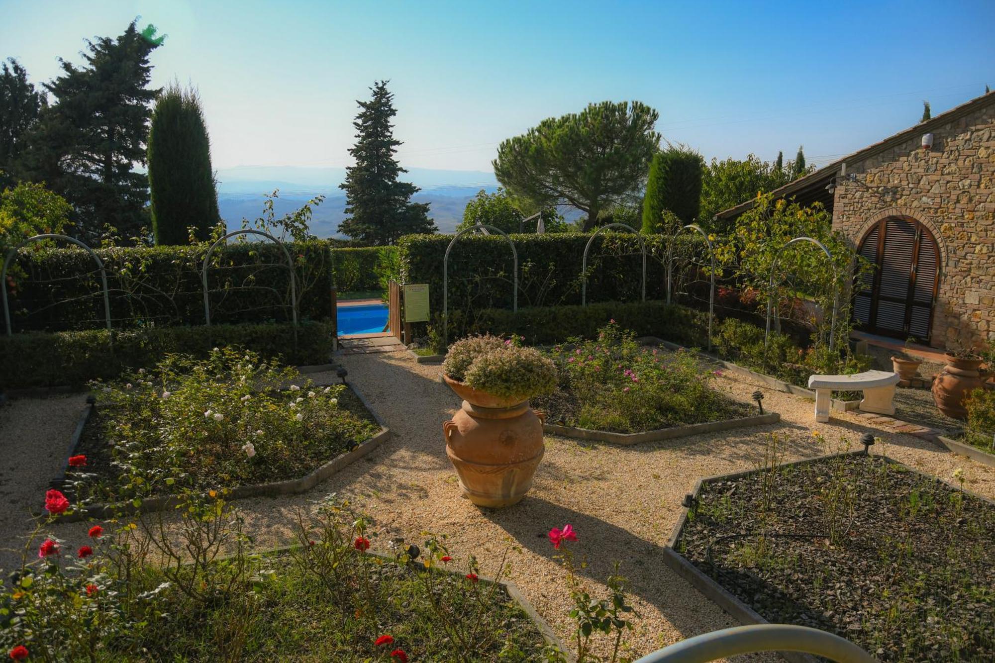 Podere Le Monache Montaione Luaran gambar